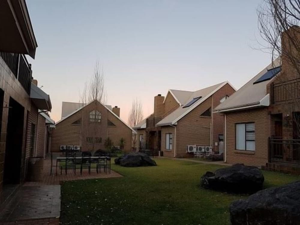 Фото Eldorado Lodge Cc