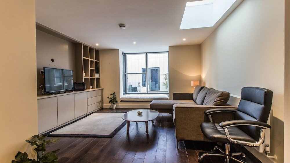 Фото Artillery Lane by Servprop