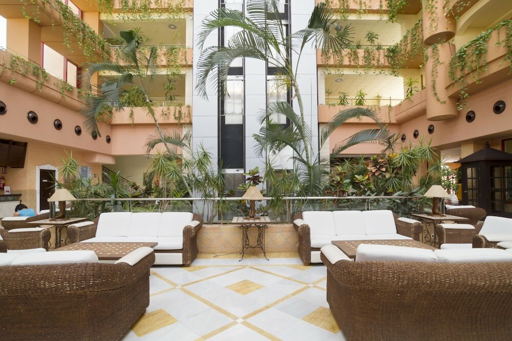 Фото Отель Ibersol Almuñecar Beach & Spa