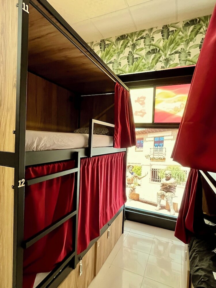 Фото Velvet Hostels