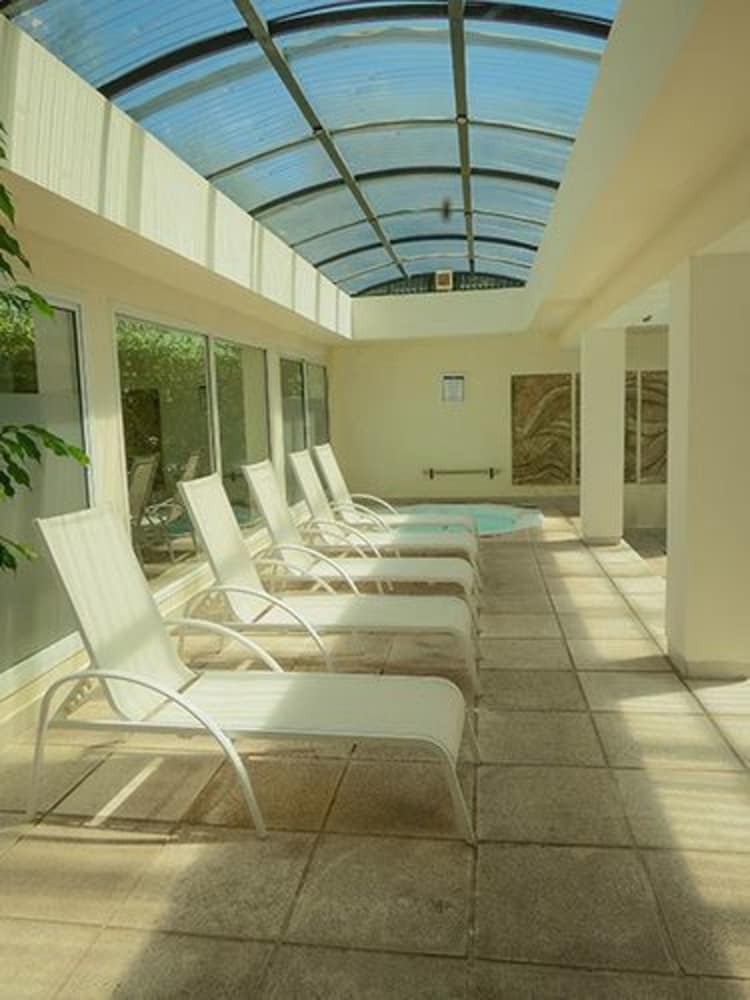 Фото Howard Johnson by Wyndham, Villa General Belgrano