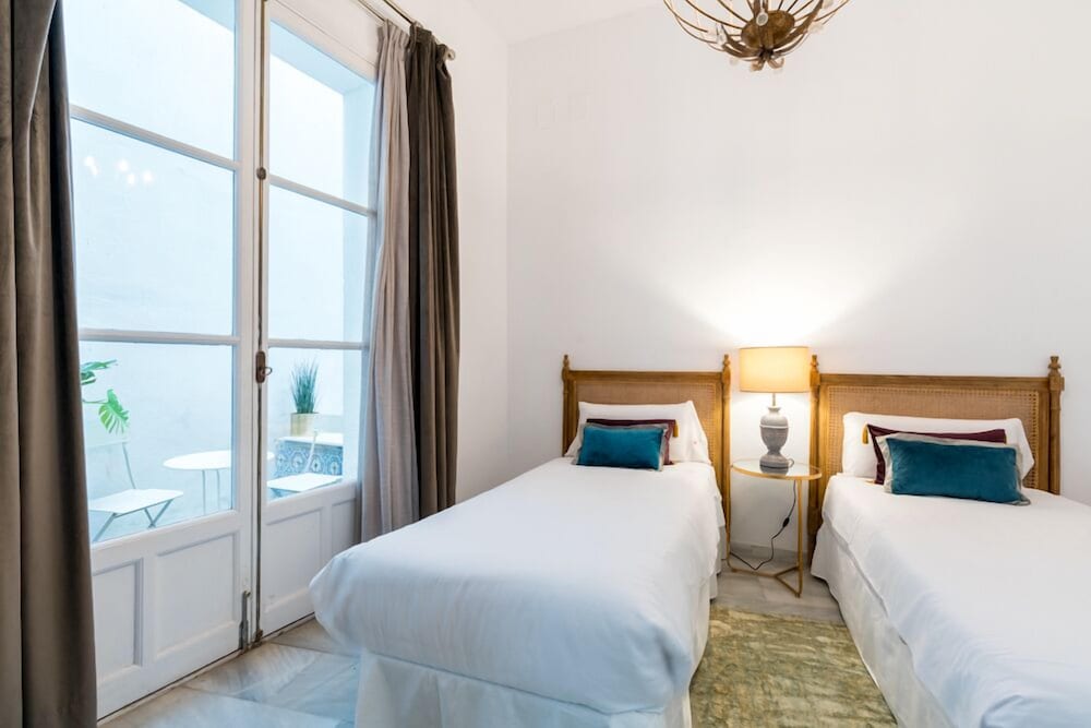 Фото Hostal Roomsole