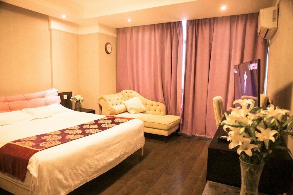 Фото Yixuan Light Luxury Hotel