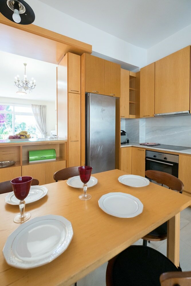 Фото Steps to the beach family Home in Agioi Apostoloi