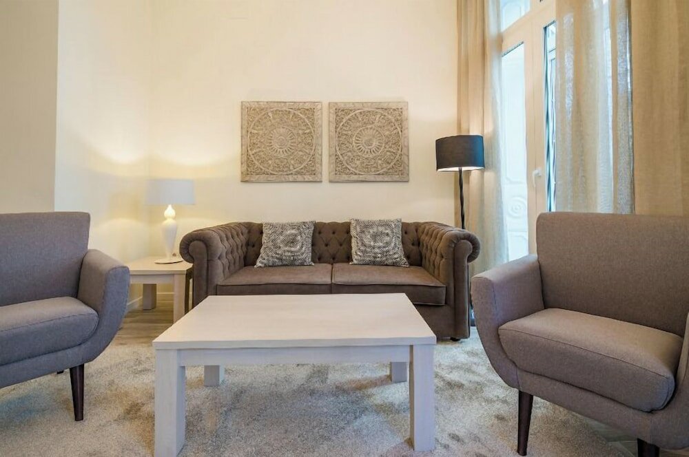 Фото Fresh Velazquez Apartments