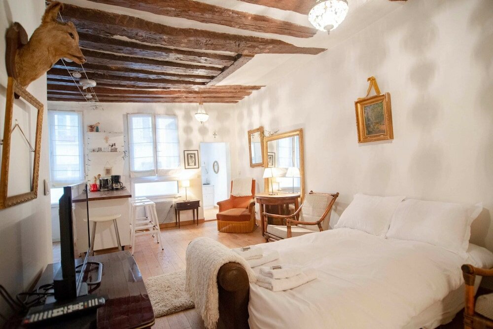 Фото Bright and Spacious Notting Hill Nest