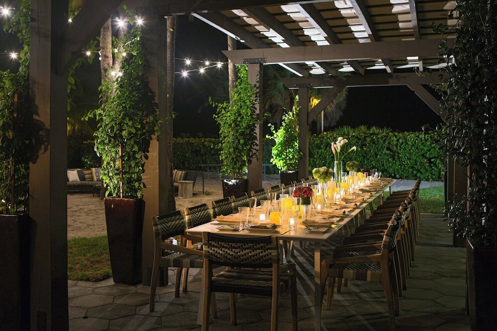 Фото Kimpton Surfcomber Hotel, an Ihg Hotel