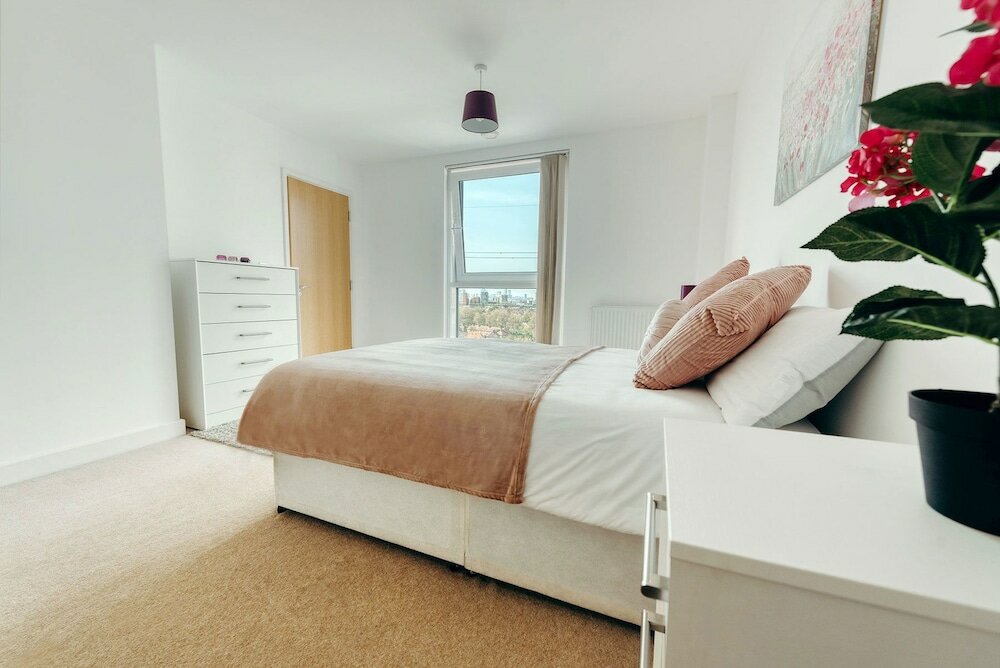 Фото Royal Modern Apartment