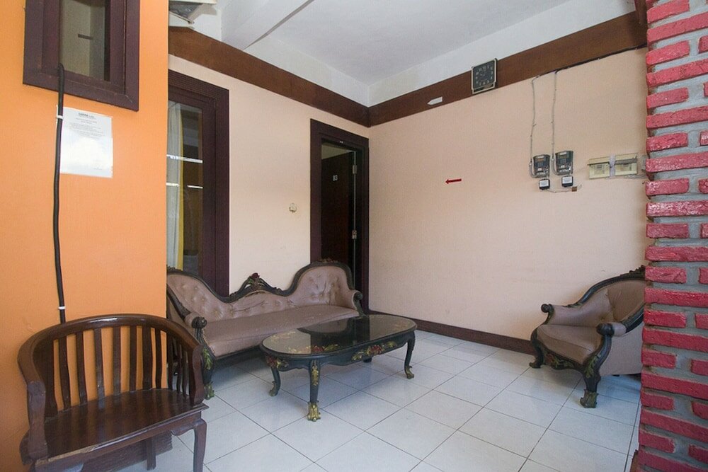 Фото RedDoorz Syariah near Keraton Sumenep