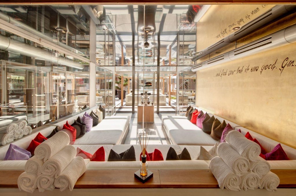 Фото Backstage Boutique SPA Hotel