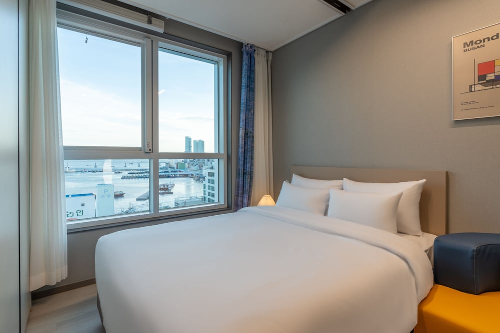 Фото Radiant Nampo