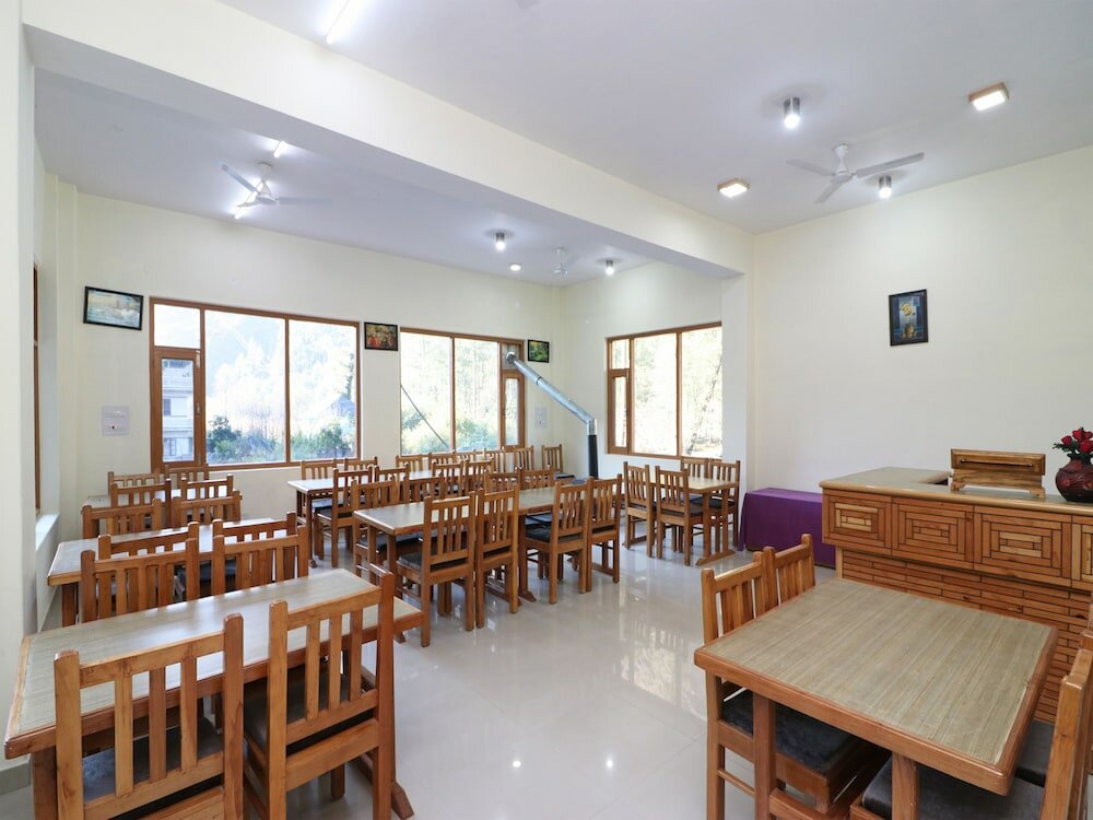 Фото Oyo 23570 Hotel New Tashila