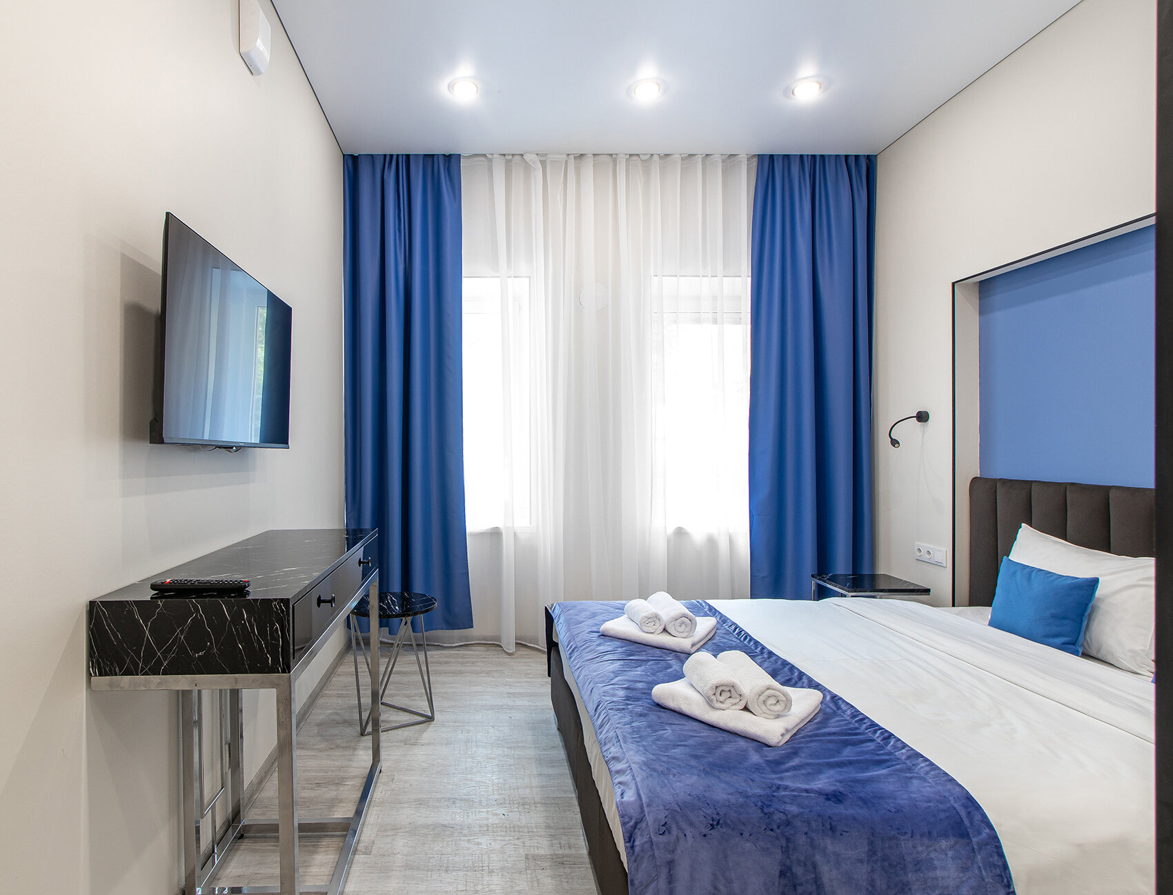 Фото Ростраль