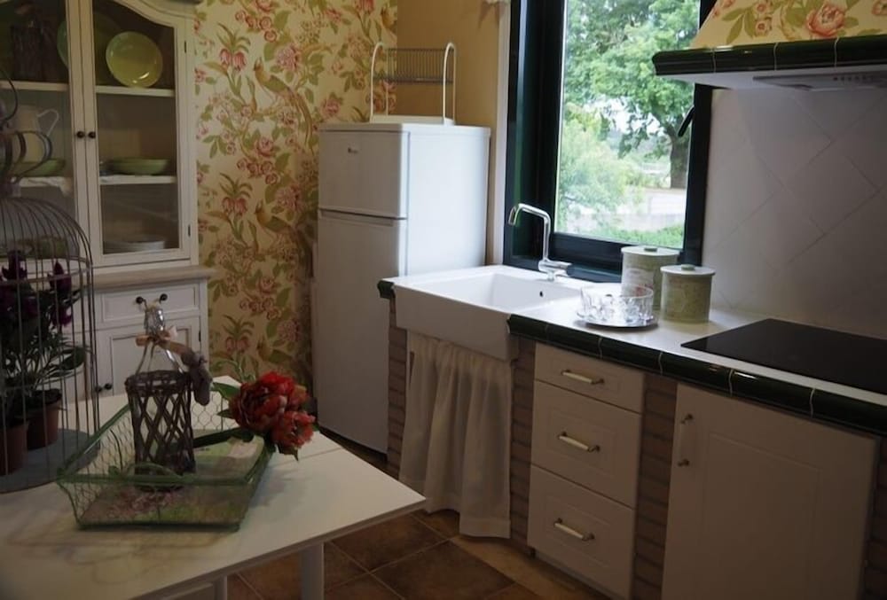 Фото Apartamentos Turísticos la Calleja