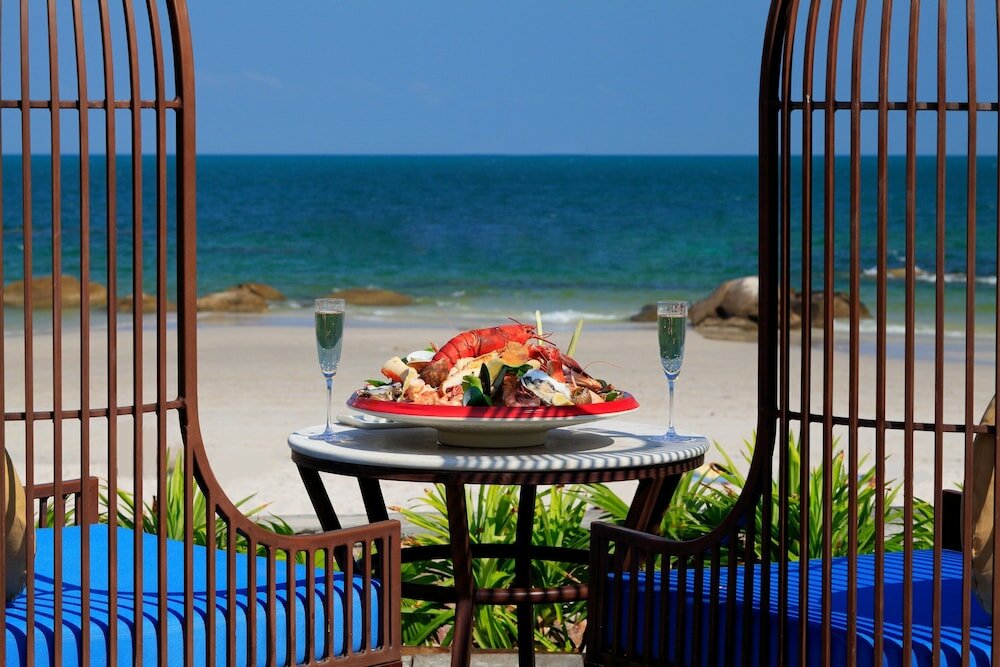 Фото Centara Grand Beach Resort & Villas Hua Hin