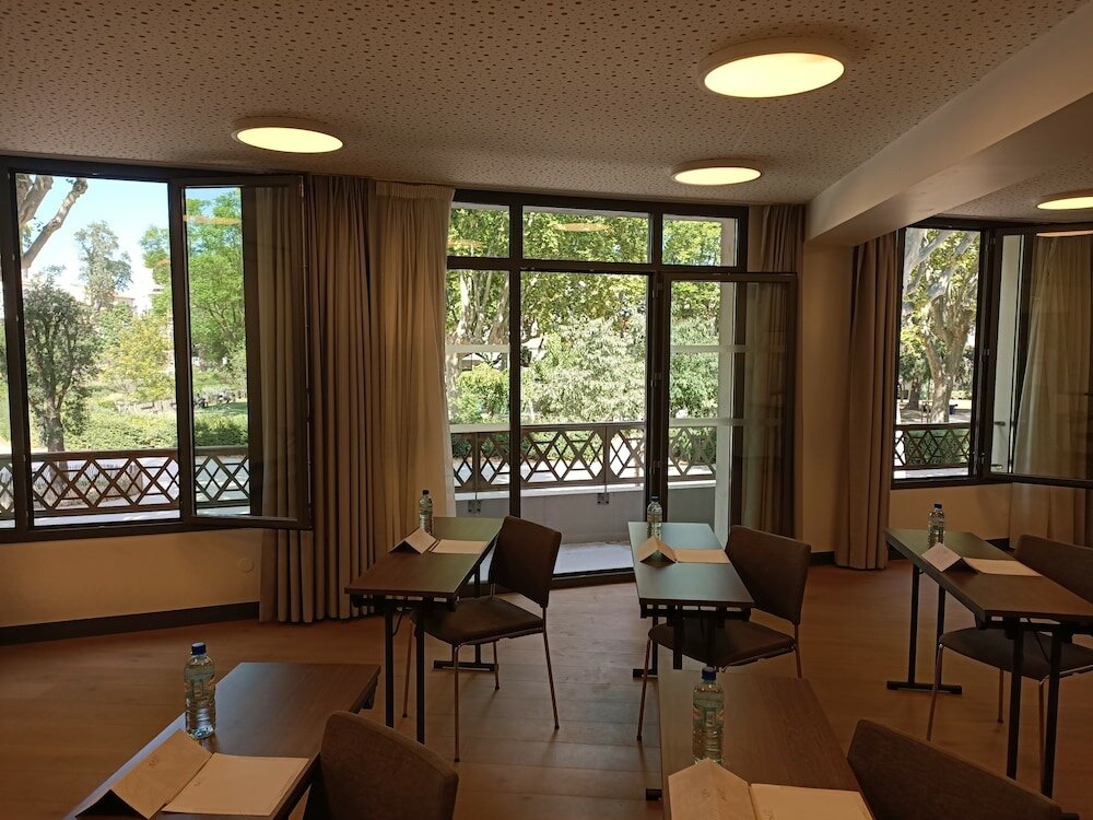 Фото Dali Hôtel - Restaurant