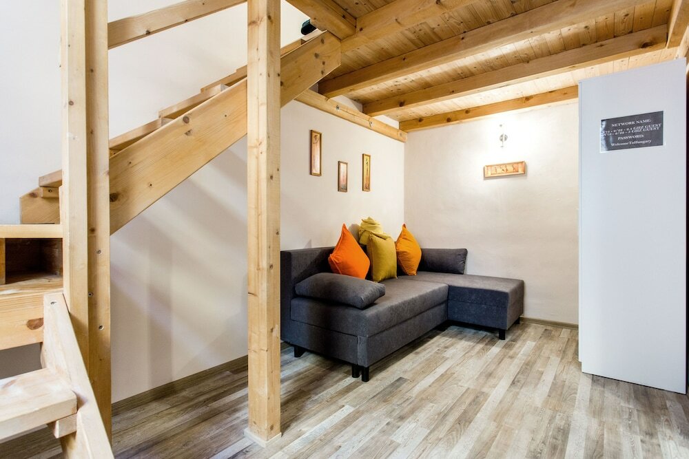 Фото Vorosmarty 73 Apartment