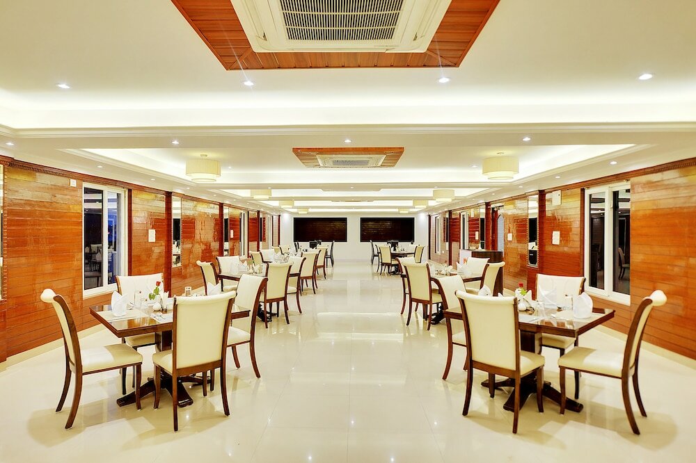 Фото The Liverpool Blue Hotel