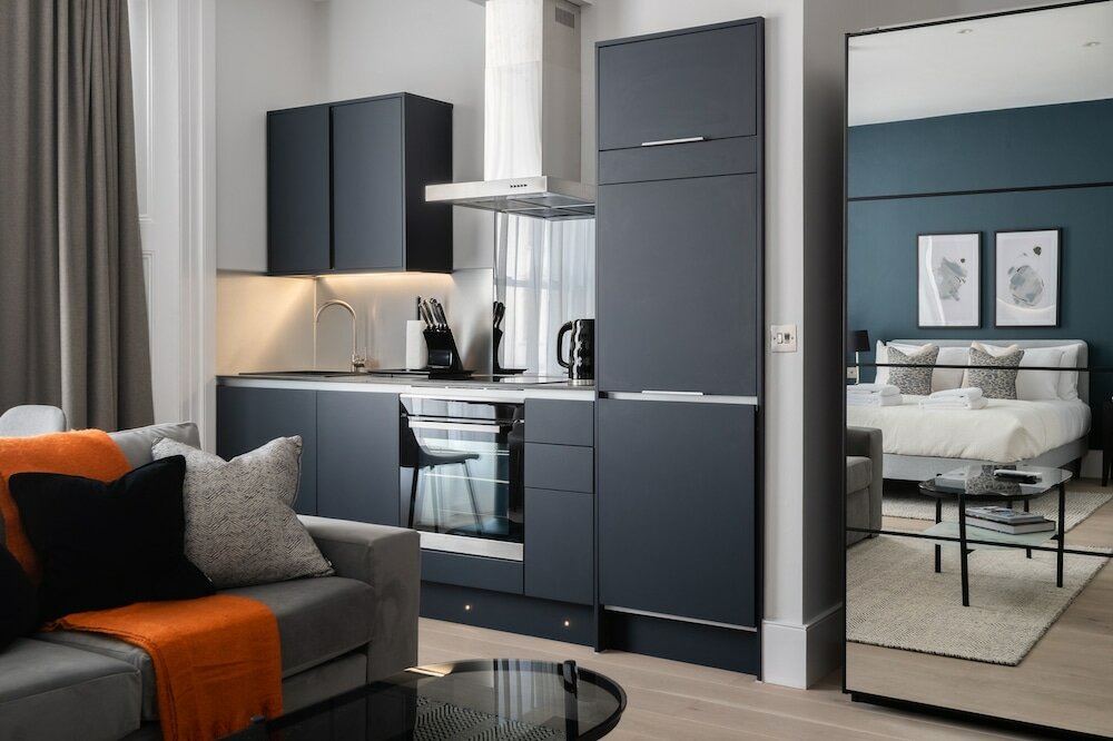 Фото 2 Queensberry Place by Stayo