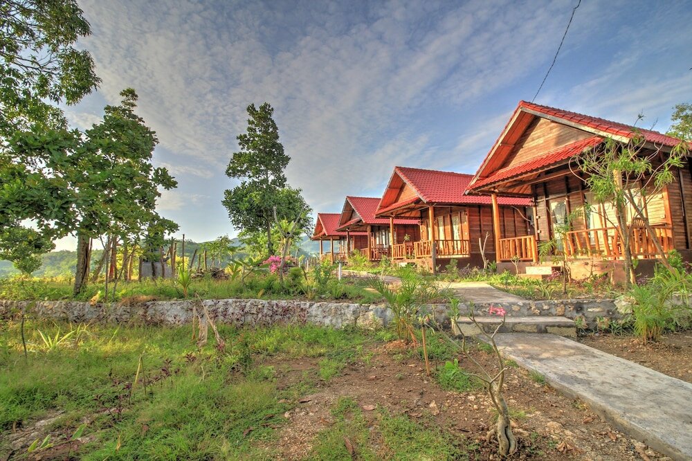 Фото Ayu Hill Bungalow