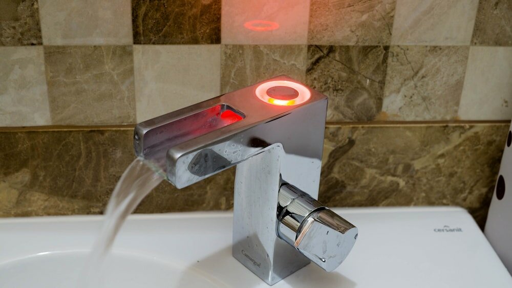 Фото Metro Apartment