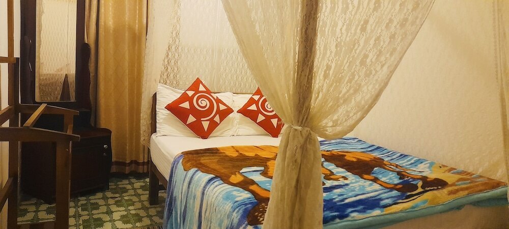 Фото Zion White House