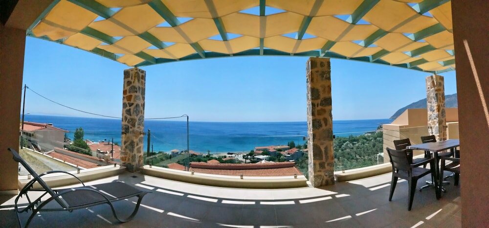 Фото Ouzo Houses 2