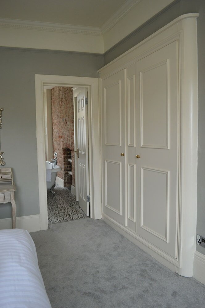 Фото The Crown Pub & Guesthouse