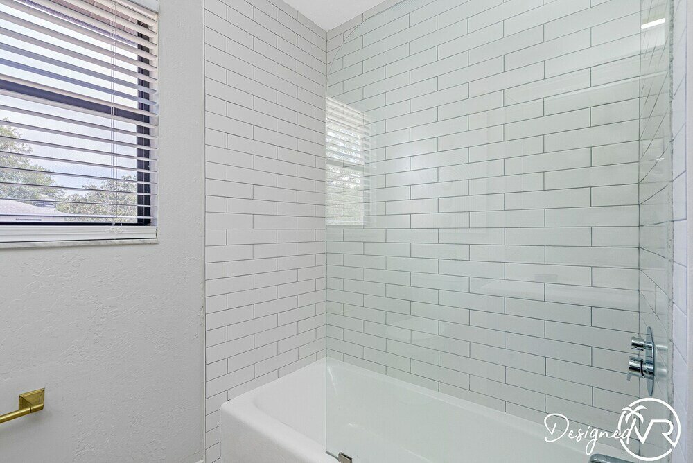 Фото 8 Br Heated Pool & Soccer Field