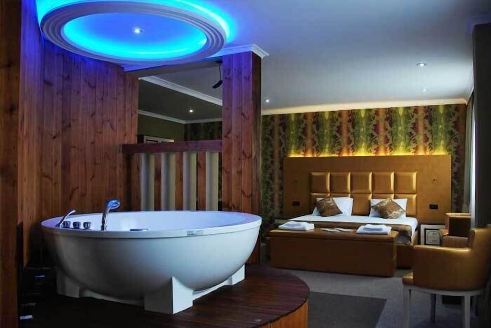 Фото Hotel Deluxe