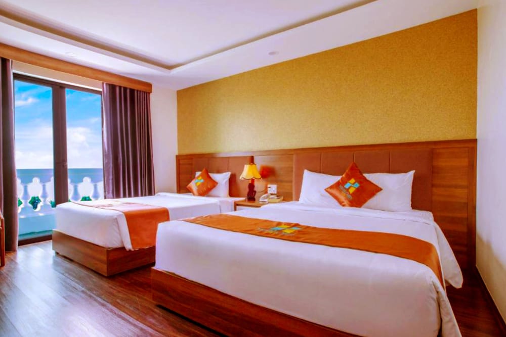 Фото Night Sea Hotel