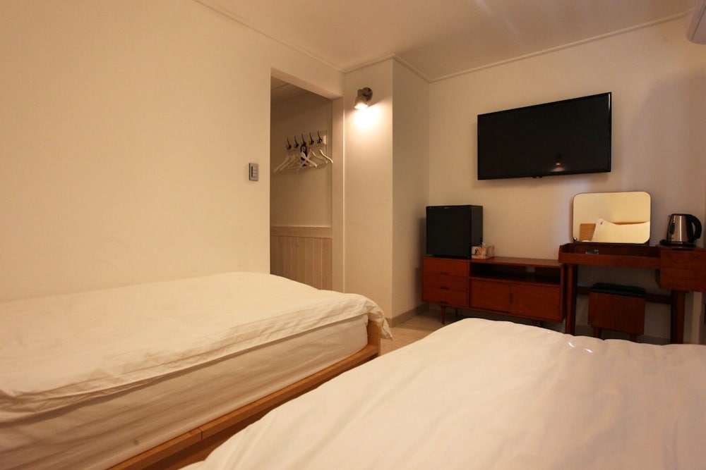 Фото Shinchon Peter Cat