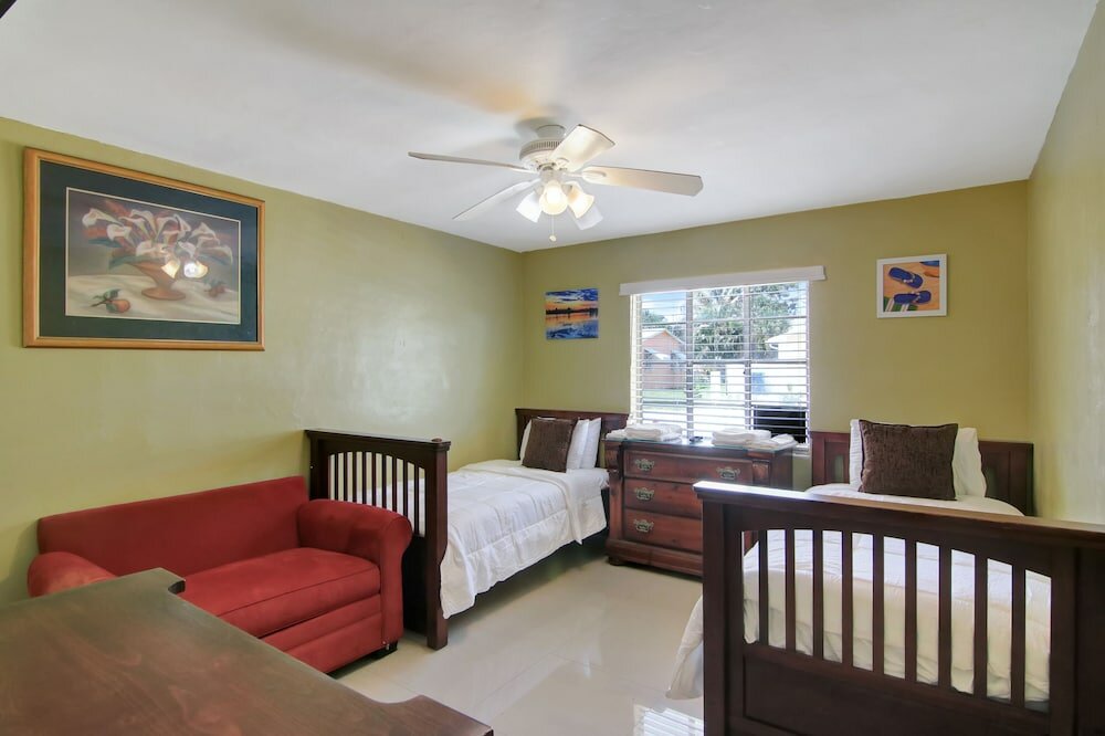 Фото Beach-anchor Palms