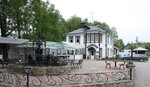 Chornoye i beloye (Primorskoye Highway, 238) ، فندق