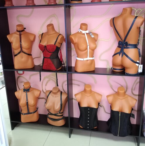 Rus tiliga tarjima bilan toliq metrajli etuk porno