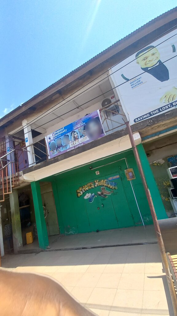 Makeup artists, stylists Linapaul giaminaty, Accra, photo