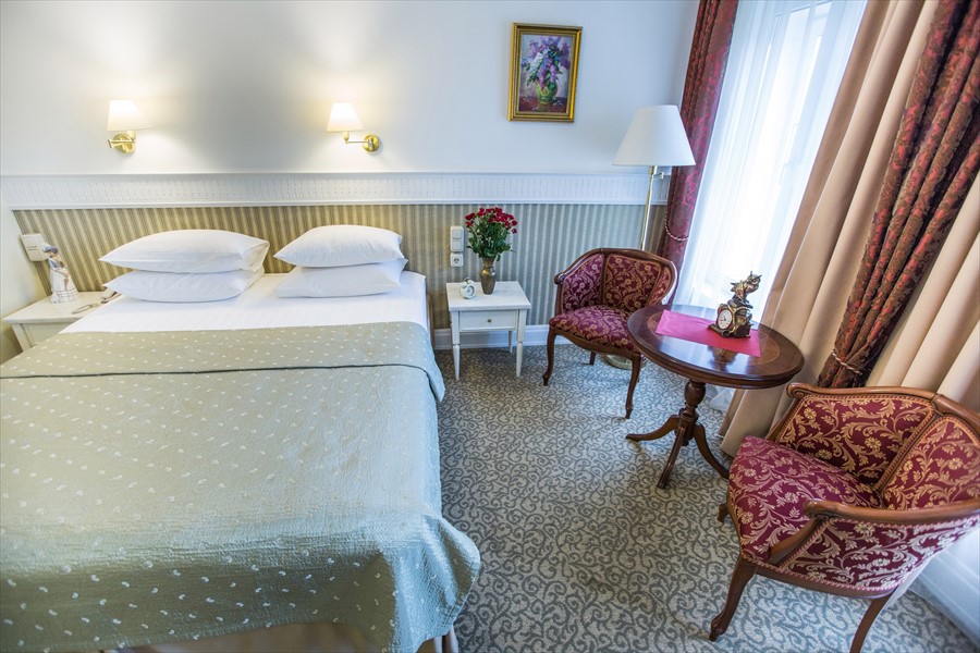 Фото отеля 1