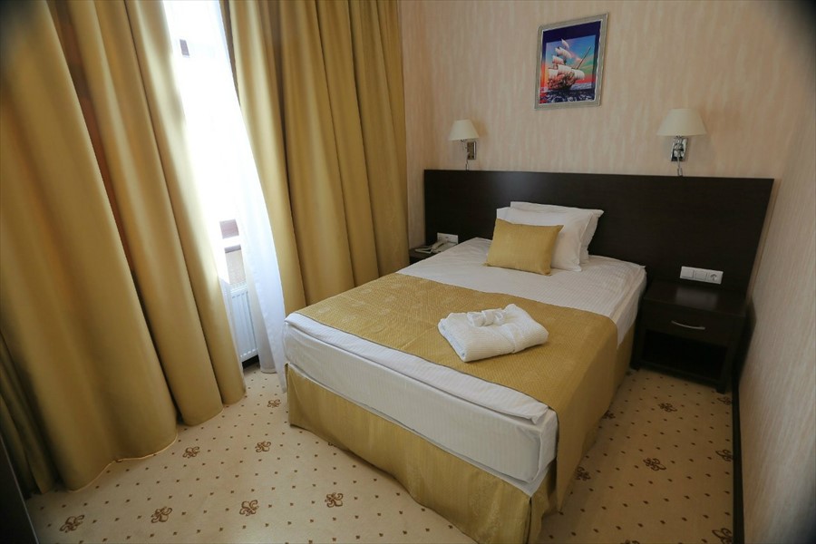 Фото отеля 2