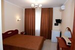 Kamilla (посёлок городского типа Николаевка, Чудесная улица, 2/30), hotel