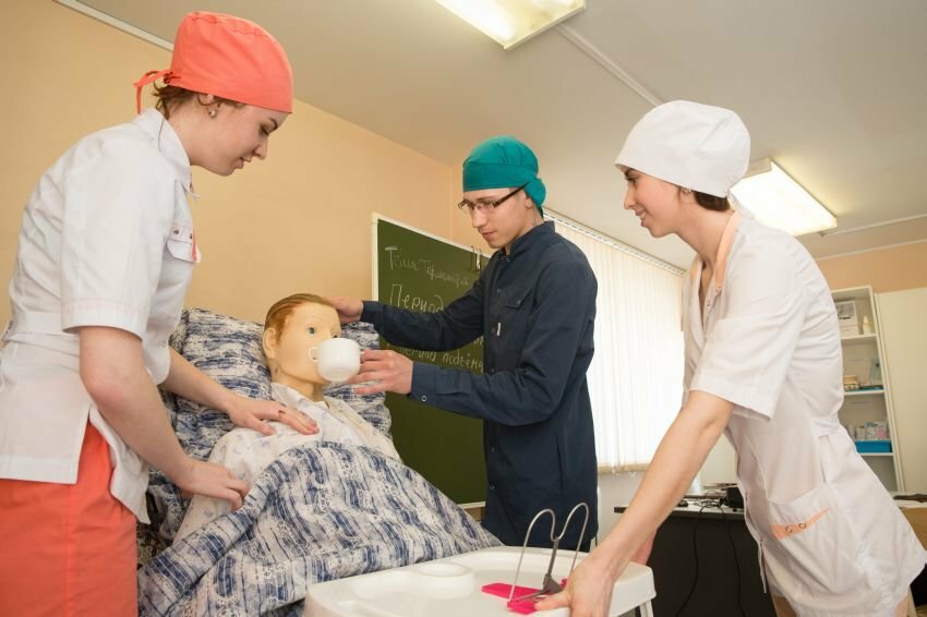 Отзывы о «Кузбасский медицинский колледж» Россия, Кемерово