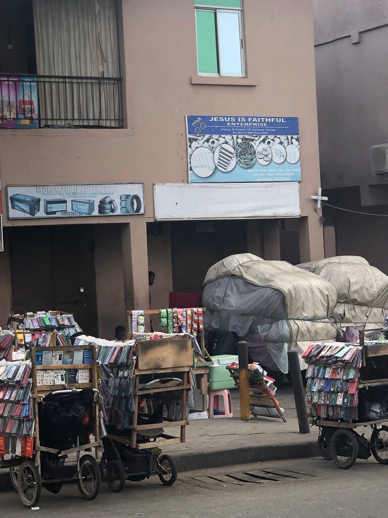Auto parts and auto goods store Jesus is Faithful Ent, Accra, photo