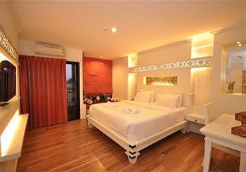 Фото Chalelarn Hotel Hua Hin
