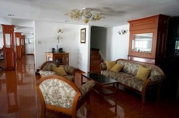 Фото Dee-Lek Guesthouse and Restaurant