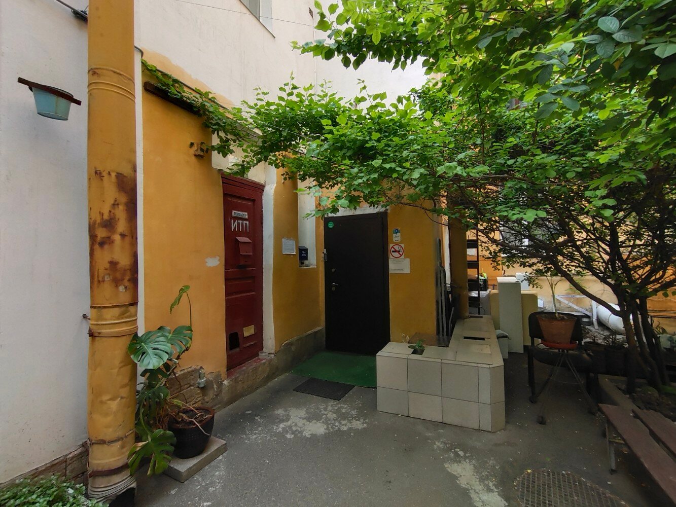 Фото Питерский дворик