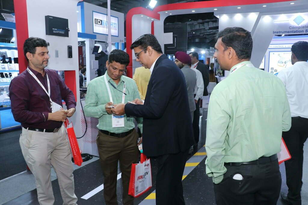 Management company Nodern Communication Middle East Fze Warehouse 1, Sharjah, photo