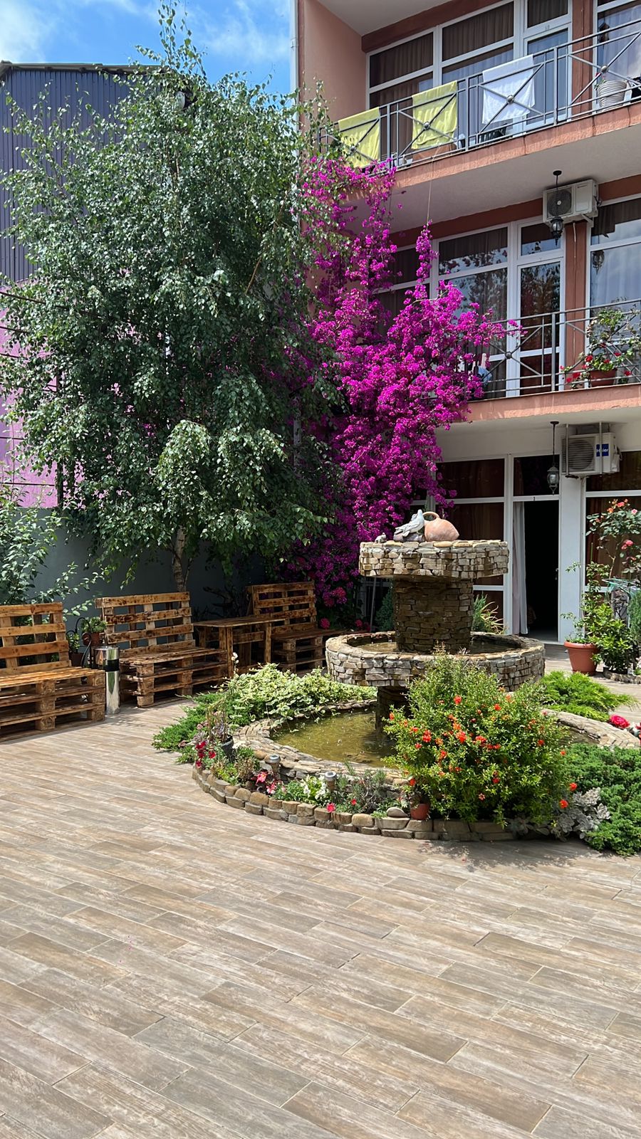 Фото Династия