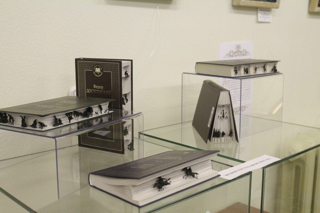 Museum Museum of Microminiature Russkiy Levsha of International Guild of Masters, Saint Petersburg, photo