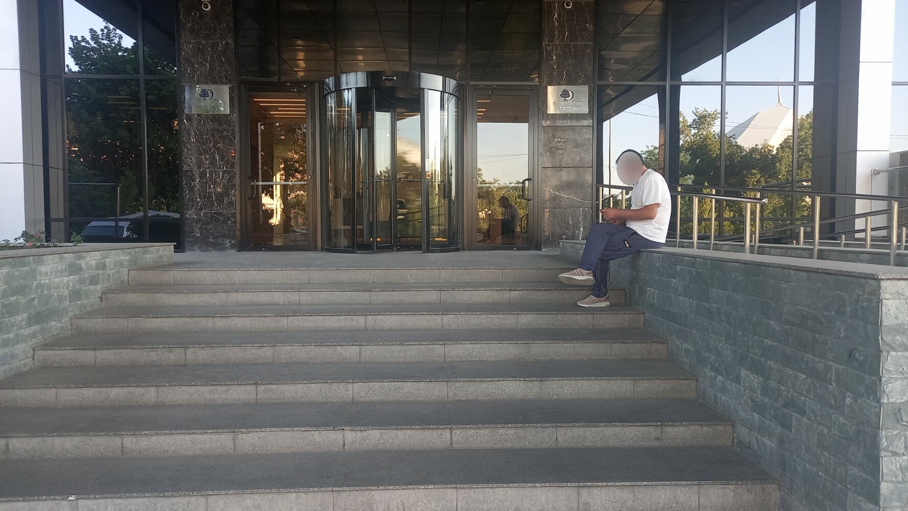 Фото DoubleTree by Hilton Shymkent