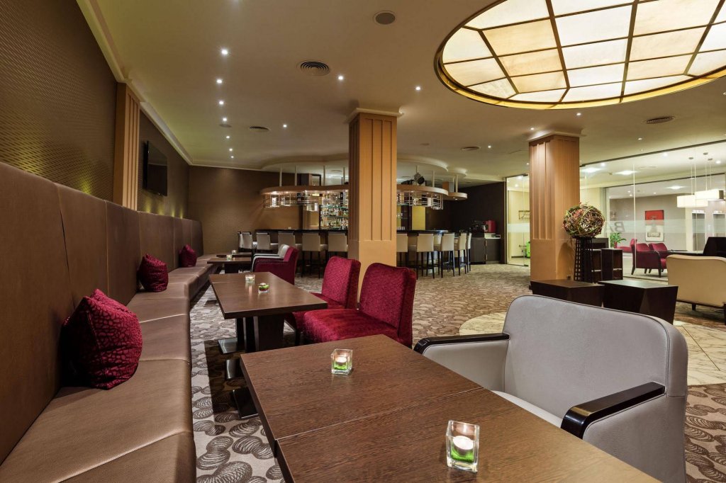 Фото Austria Trend Hotel Schillerpark Linz