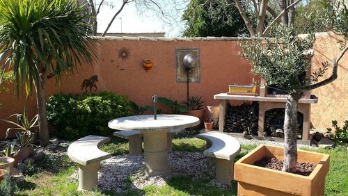 Внешний вид отеля Hôtel des Croisades в Эг-Морте, фото 5